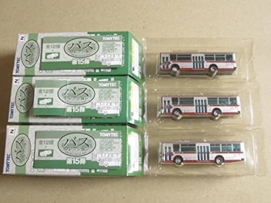 ミニカー、バスのセット（15台セット） Yahoo!オークション - トミカ バス 15台 セット